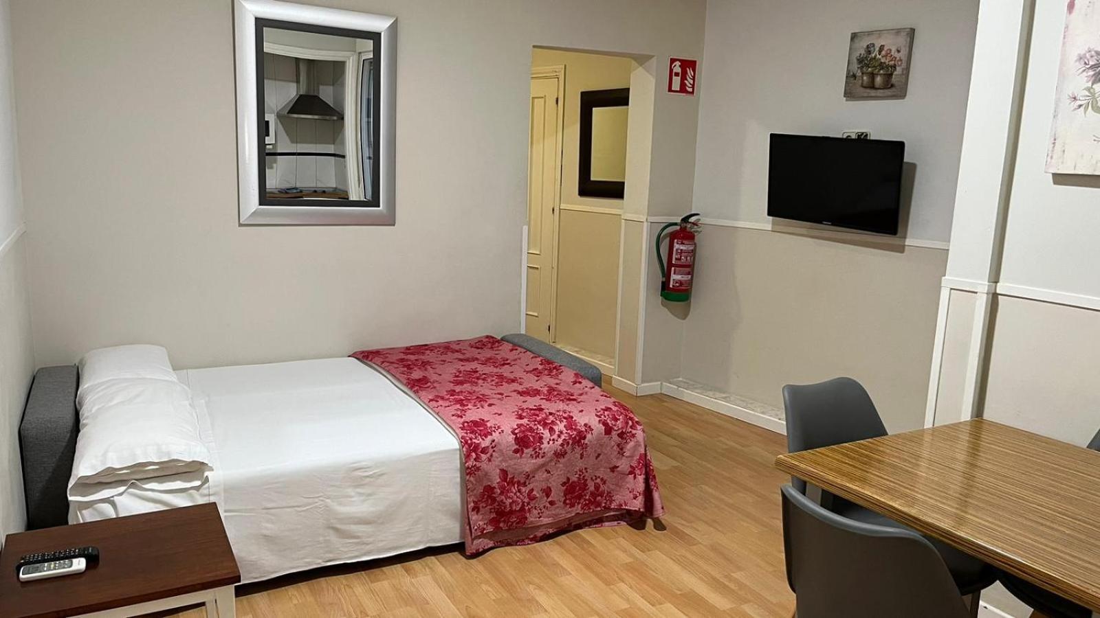 Apartamentos Mayor Centro Madrid Exterior foto