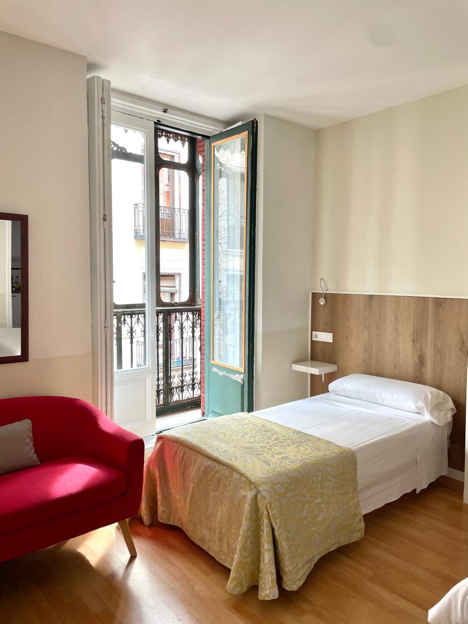 Apartamentos Mayor Centro Madrid Exterior foto